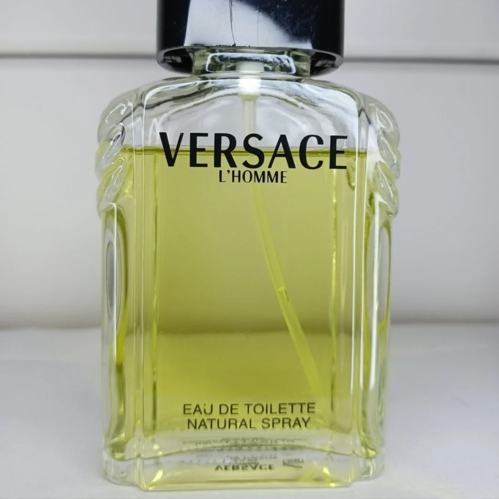 Versace L'homme Colog ne 3.4 oz Eau De Toil ette S pray for Men - Picture 1 of 11
